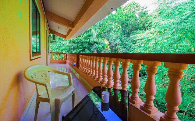 OYO 17401 Home Peaceful 2BHK Calangute