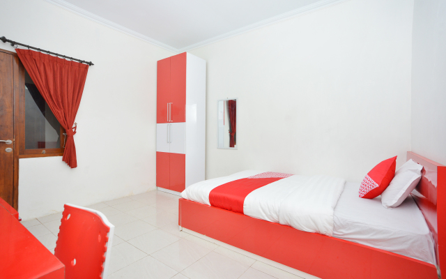 OYO 745 Griya Jasmine Syariah