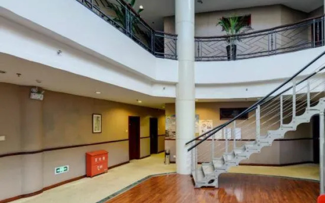 Sun Hotel (Chongqing Tongliang Mingyue Plaza)