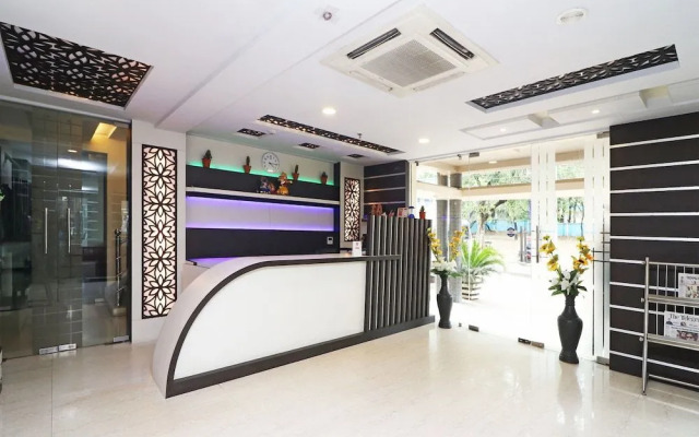 OYO 7054 Hotel Amabalika