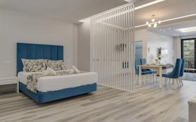 Torre Palace I by Atlantic Holiday