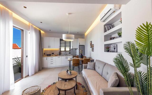 Noemie Apartments