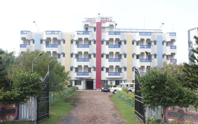 Hotel Deepak