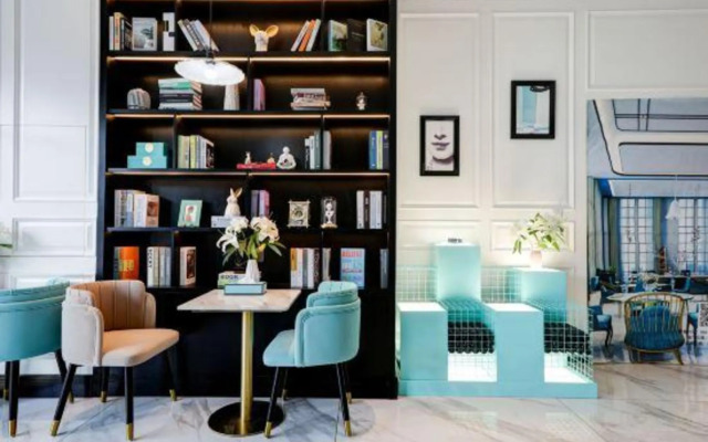 Xana Hotelle (East futi subway station, wanjincheng, Zhengzhou)