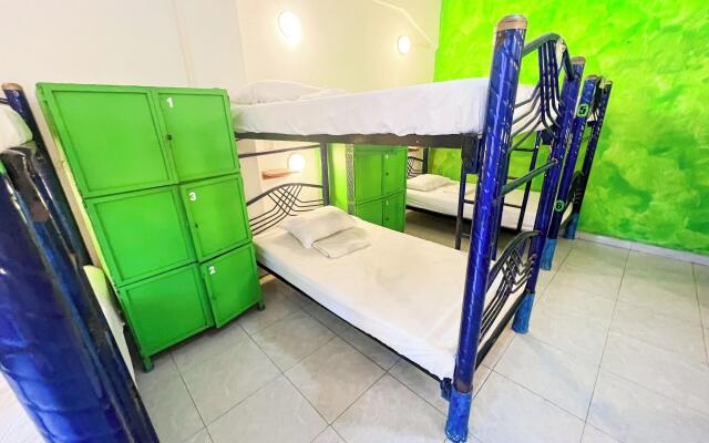 ITH Sayulita Amazing Surf Hostel