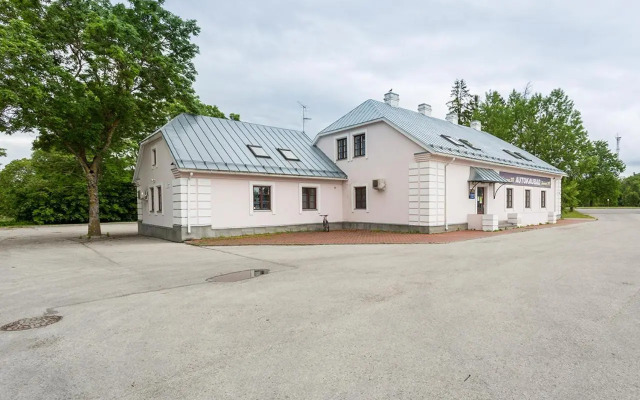 Raunex Apartment