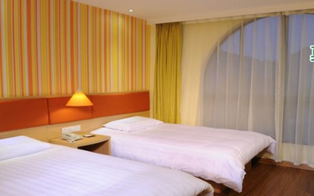 Motel 168 Ji Lin Railway Station Inn