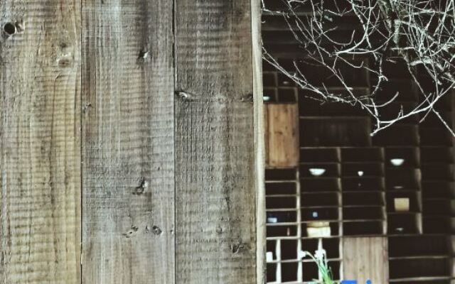 Yunshui Ruyi Travel And DL Tulou Culture B&B