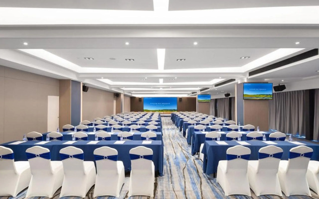 Shenzhen Naive S Hotel (Xili Metro Station Store)