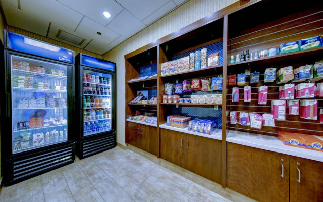 Hampton Inn & Suites Harrisburg/North