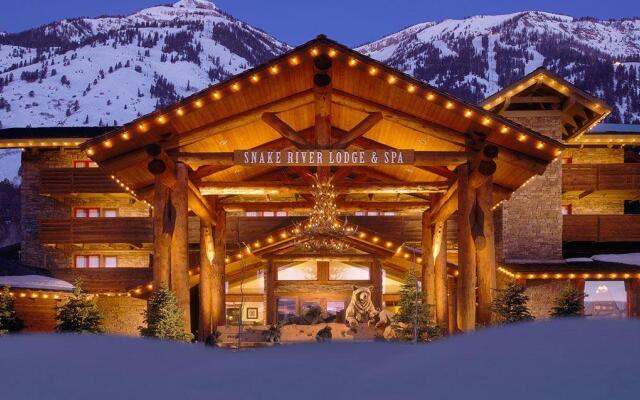 Snake River Lodge - Amenities at Sister Property