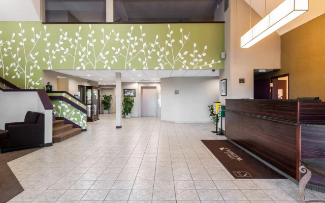 Sleep Inn & Suites