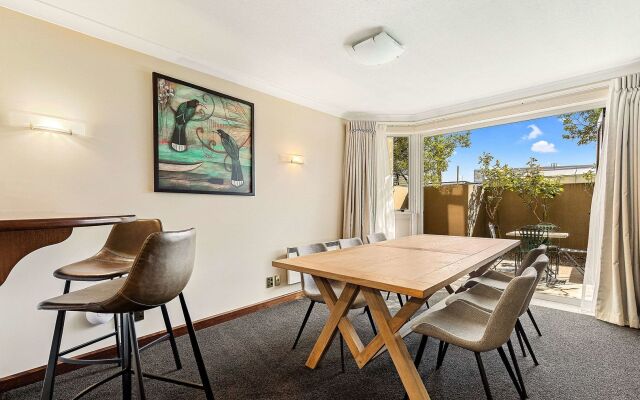 Hotel Elms Christchurch, an Ascend Collection Hotel