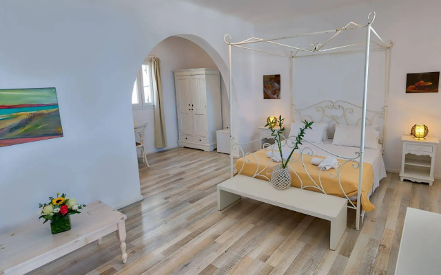With-inn Mykonos Suites