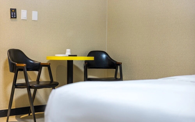 Suwon Hotel Flex