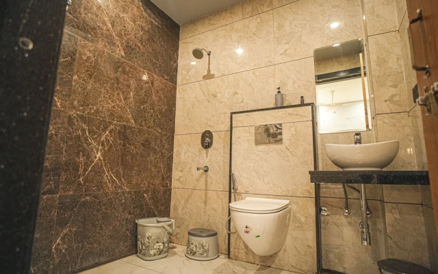 Bhopal Inn by Ten On Ten Stays