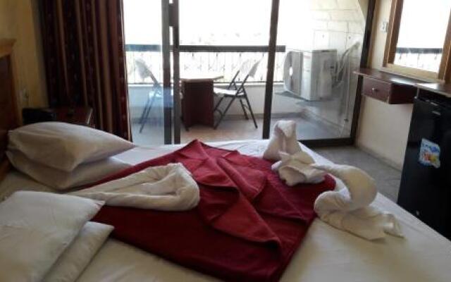 Al Shula Hotel