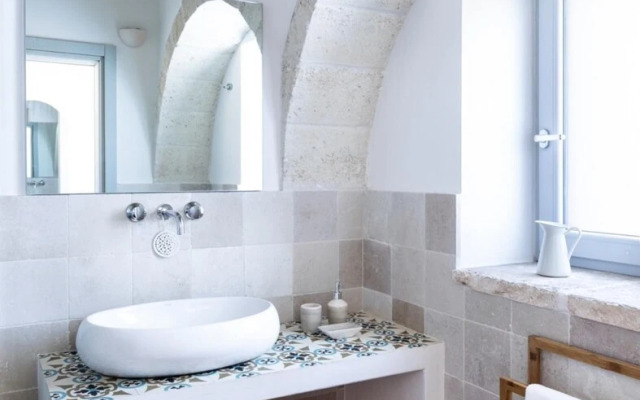 Trulli Gianpaolo - Enchanting 3 Bedroom Villa