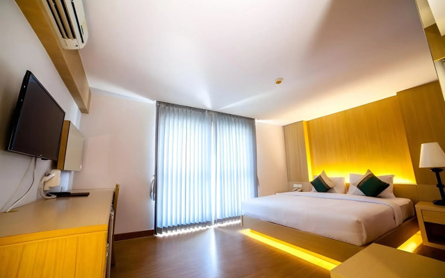 Phi Phi Harbour View Hotel