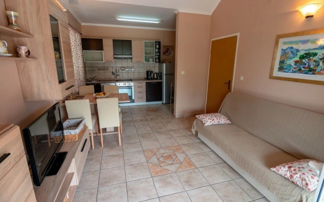 Keko - 100 m From the Beach - A2