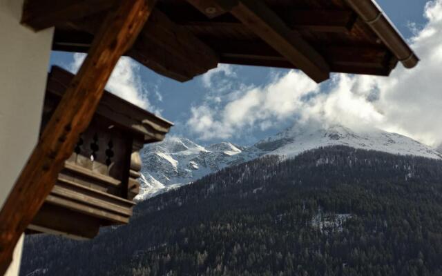 Hotel Alpina Arlberg