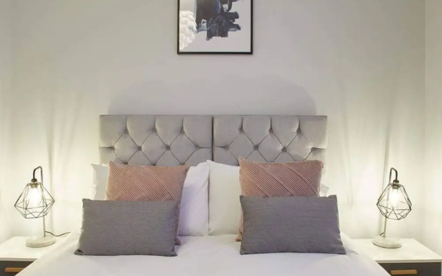 Host Stay The Normanby