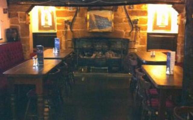 The Tudor House Inn
