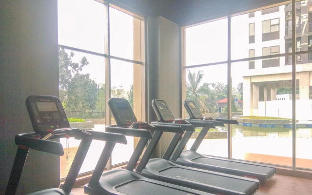 Great Deal And Homey Studio Transpark Cibubur Apartment