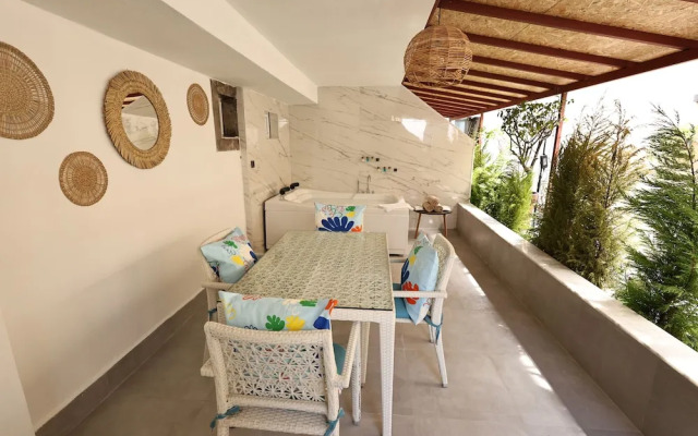 Livia Luxury Apart Hotel
