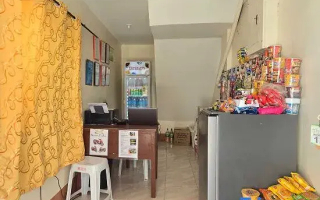 Oyo 1121 Junlyn Apartelle