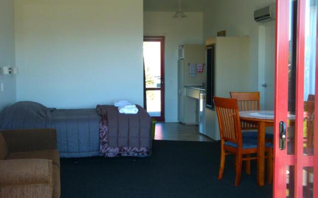 Beachview Motel