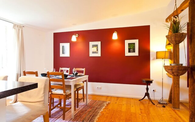 Glaring Tailor Made 2 Bedroom Apartment