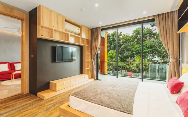 Condo in Nai Harn in ReLife 15-122-211