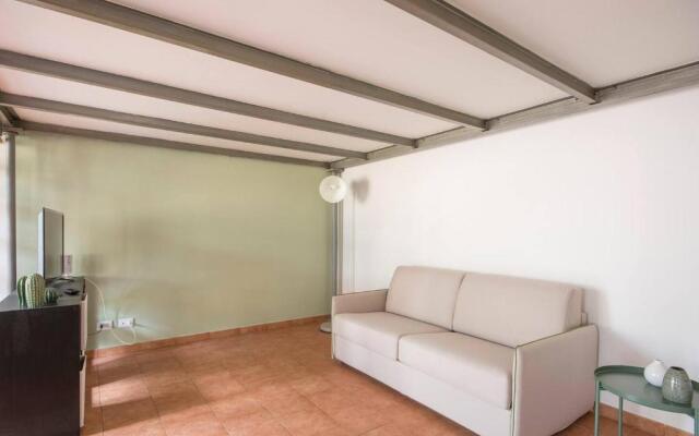 ALTIDO Spacious Apt for 4 in Pisan Residential Area