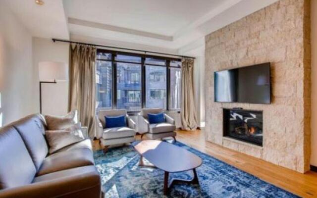 Vail Lion 1 Bedroom Mountain Vacation Rental Just Steps From the Eagle Bahn Gondola
