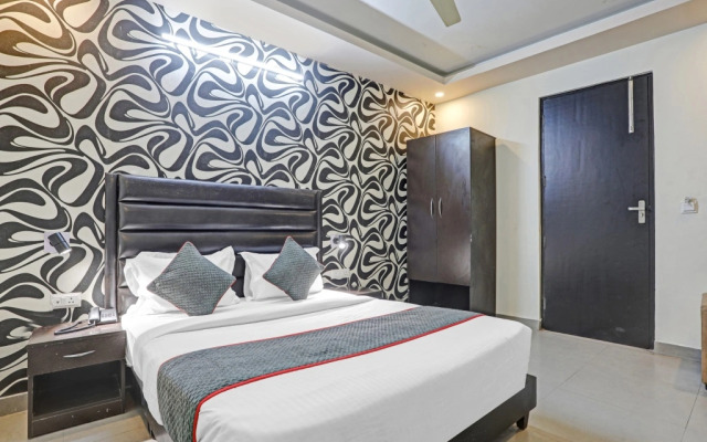 OYO Townhouse 76100 Hotel Diamond