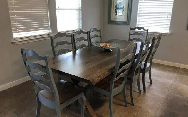 Good Vibrations 3 Bedroom Home