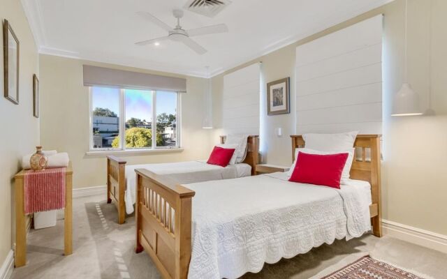 Sorrento Beach Bed & Breakfast