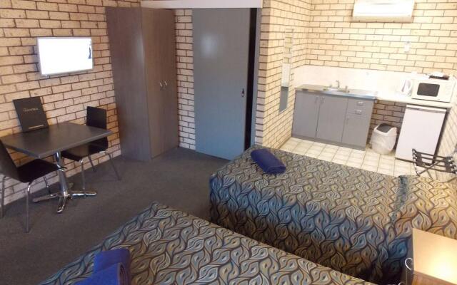 Cowra Crest Motel