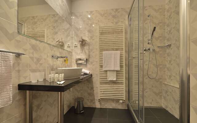 Ramada by Wyndham Airport Prague