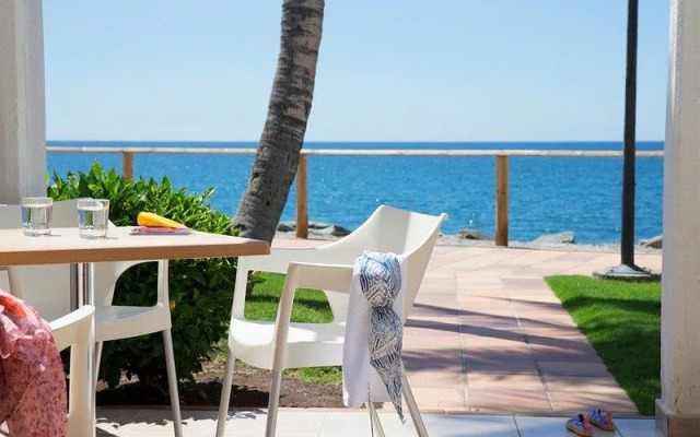 Apartamentos Playa Feliz