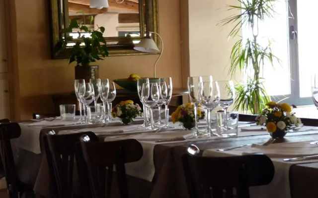 Cal Maginet Hotel