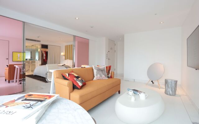 S Hotel Designed by Philippe Starck (Quarantine Hotel)