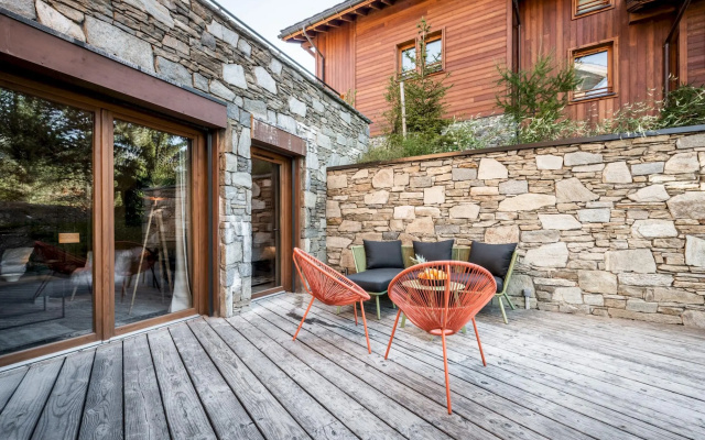 PADOUK - Apartment with hot tub in Courchevel Moriond