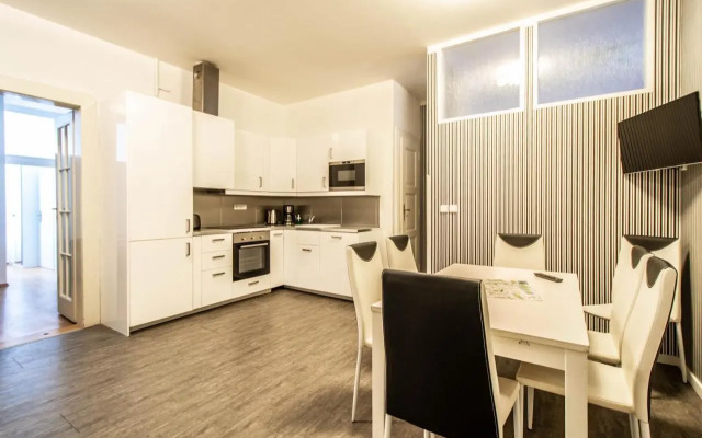 Labyrinth apartments by Ruterra