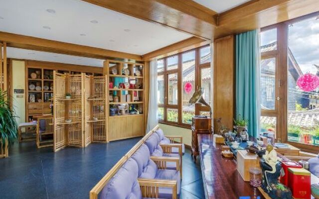 Country of Clouds Cloud end Brookside view Designer Meisu