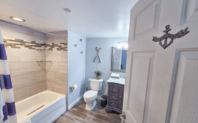 204b 2 Bedroom Condo