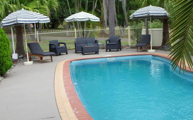 Surfside Resort Motel