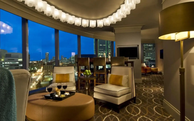 Omni Dallas Hotel