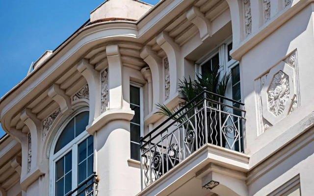 Le Riviera Collection, Signature Collection by Best Western